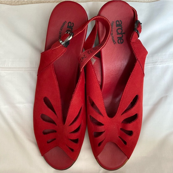 Arche Women's Vibrant Red Cutout Sandals - Picture 1 of 12